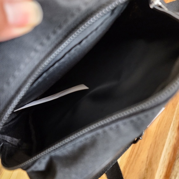 NWT Puma Journey Black Crossbody Bag Unisex Sports bag - Picture 7 of 15